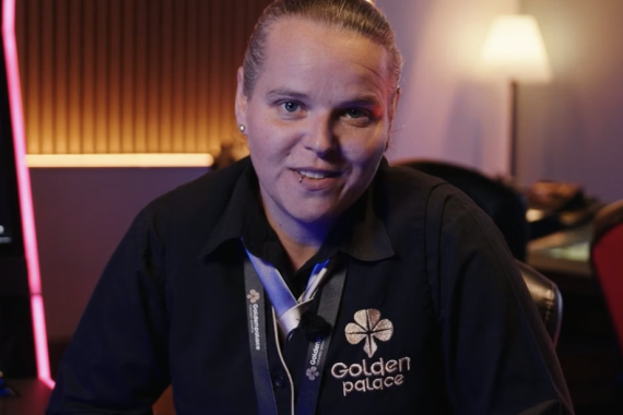 Golden Stories  De job van Staff Member